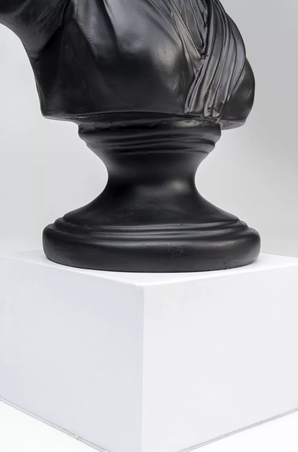 Figurki Dekoracyjne-KARE Design Figurka Dekoracyjna Ancient Beauty 23x50 Cm Czarna - Podstawa Biała