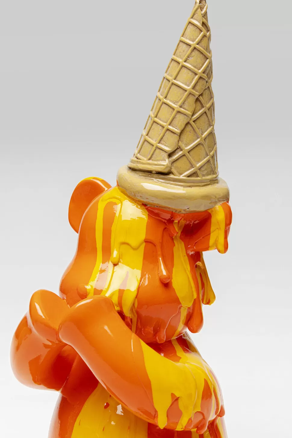 Figurki Dekoracyjne-KARE Design Figurka Dekoracyjna Pomarańczowa Miś Siedzący I Lód 18x37 Cm