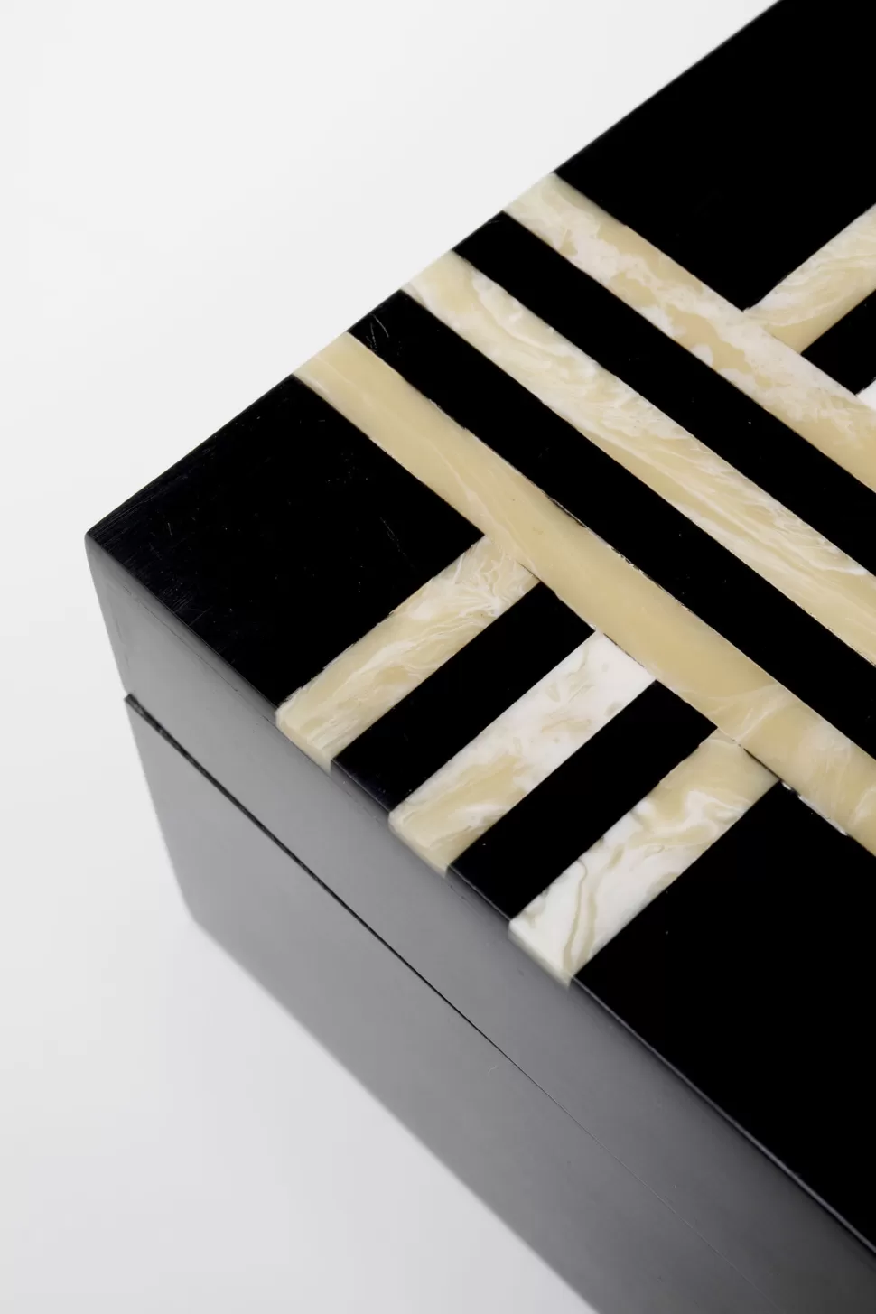Pudełka Na Biżuterię-KARE Design Pudełko Na Biżuterię Czarne 30x15 Cm Paski
