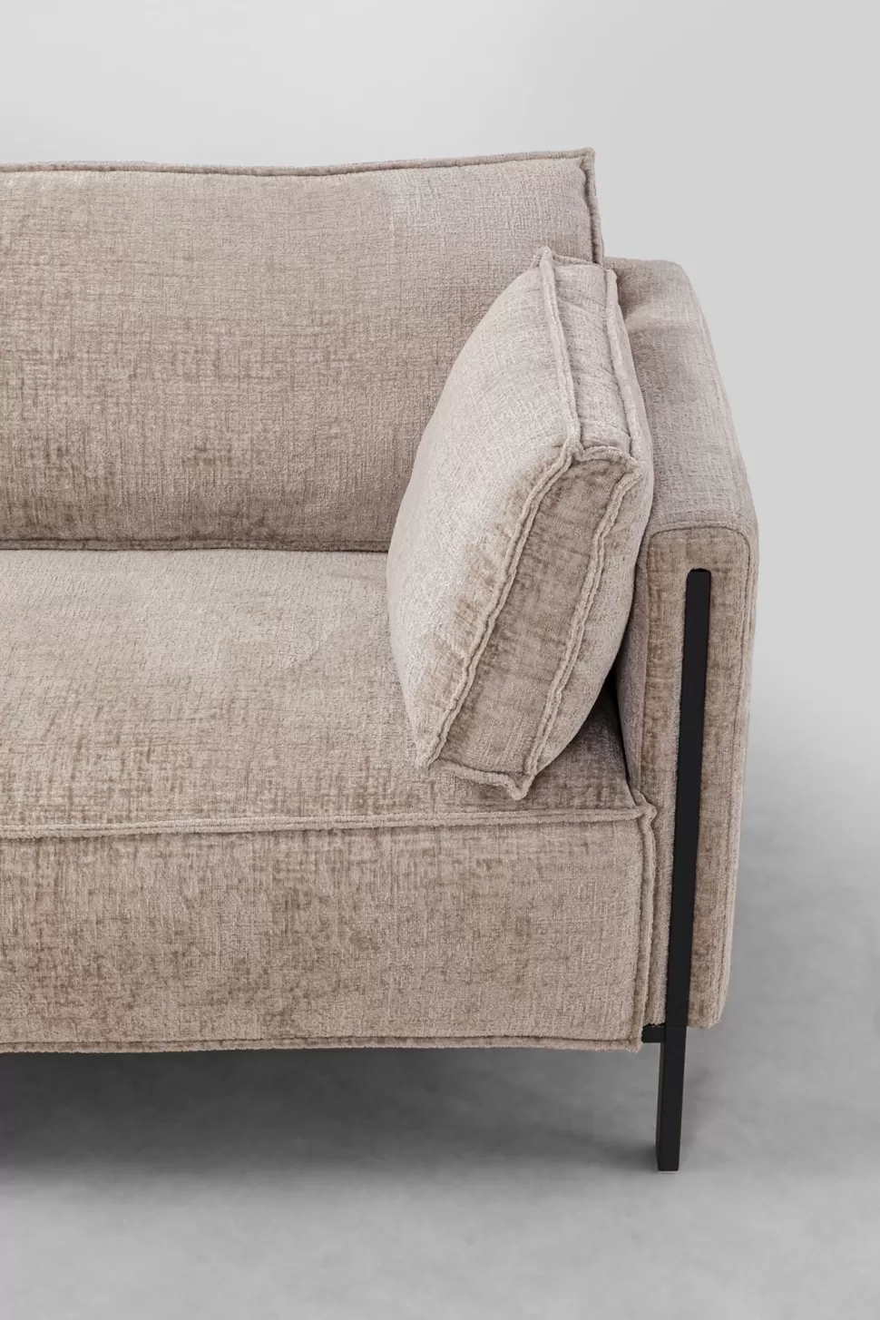 Sofy-KARE Design Sofa 3-os. Tapicerowana W Kolorze Szarym Nogi Stal Czarne 233 Cm