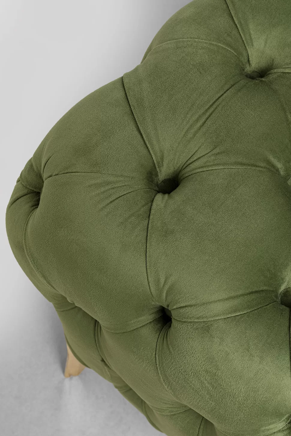 Sofy-KARE Design Sofa 3-osobowa Welurowa Pikowana Zielona Glamour 240 Cm Nogi Złote