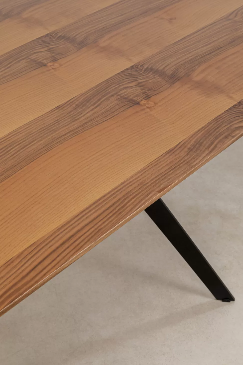 Stoły-KARE Design Stół Do Jadalni Blat Fornirowany Orzech Nogi Czarne Stalowe 200x90 Cm