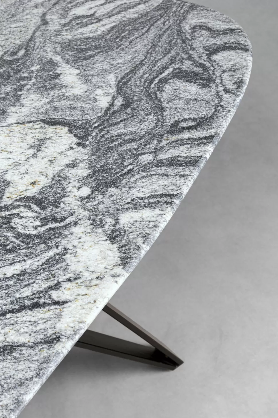 Stoły-KARE Design Stół Z Granitowym Blatem I Czarnymi Stalowymi Nogami 200x100 Cm