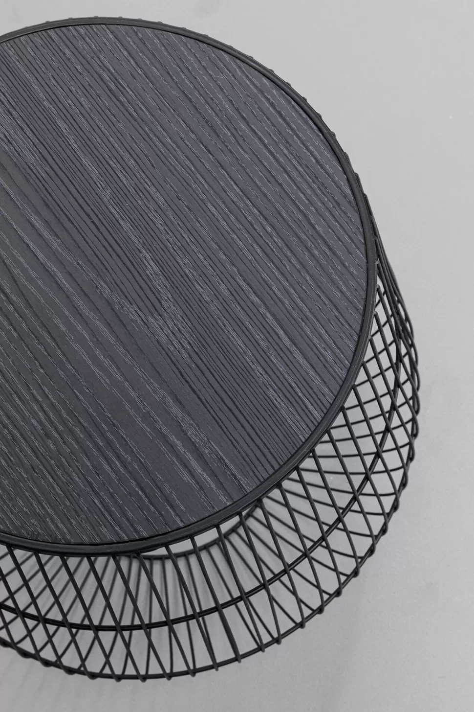 Stoliki Kawowe-KARE Design Stolik Pomocniczy Czarny Blat Fornir Jesionowy Podstawa Stalowa Ø40 Cm