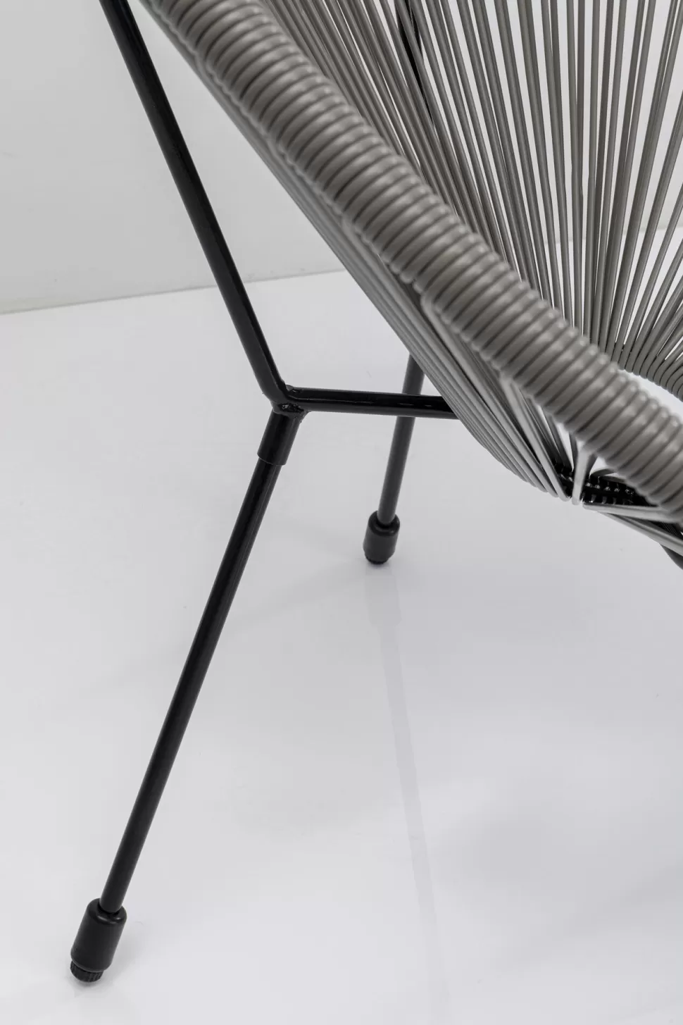 Fotele-KARE Design Zestaw Dwóch Foteli Ogrodowych - Kolor Szary Nogi Czarne 73x85 Cm